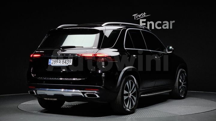 Mercedes Benz GLE Class 2024 — 2