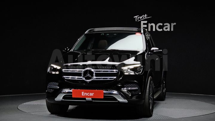 Mercedes Benz GLE Class 2024 — 3