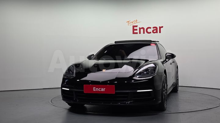 Porsche Panamera 2018 — 3