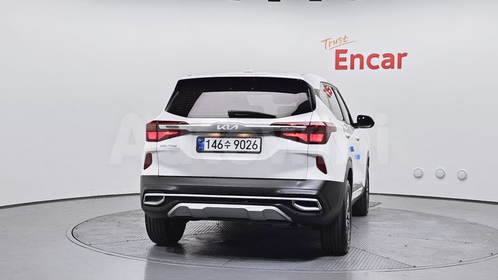 Kia Seltos 2022 — 4