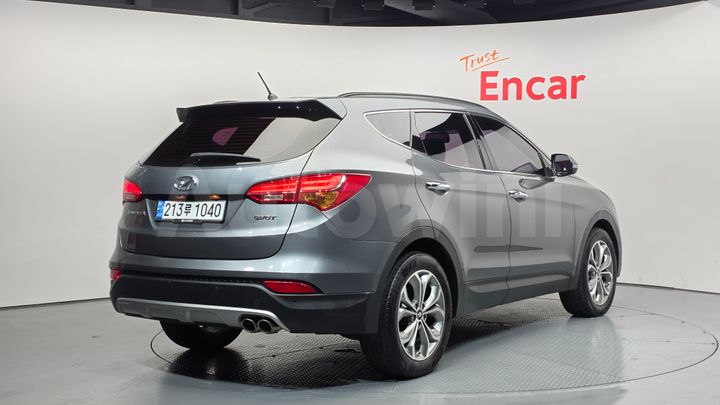 Hyundai SantaFe 2015 — 2