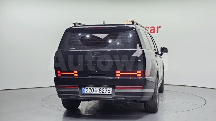 Hyundai SantaFe 2025 — 4
