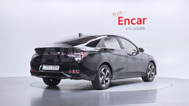 Hyundai Avante 2023 — 2