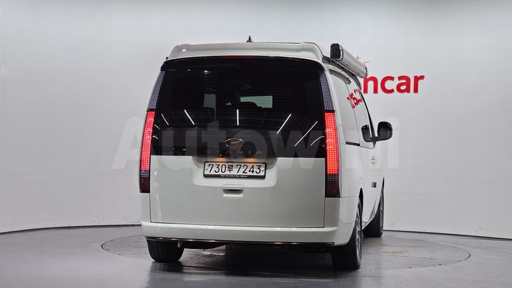 Hyundai Staria 2024 — 4