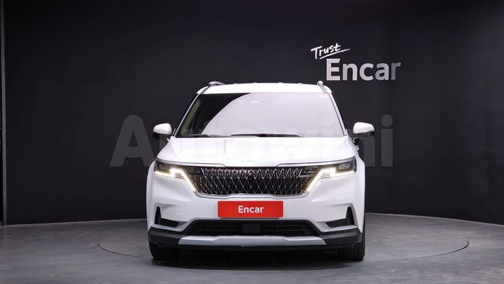 Kia Carnival 2023 — 3