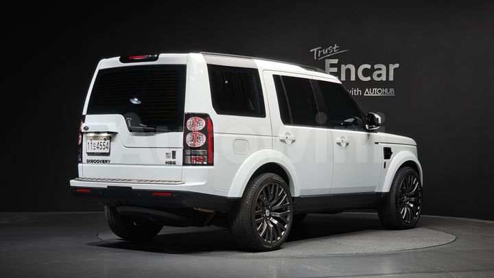 Land Rover Discovery 2016 — 2