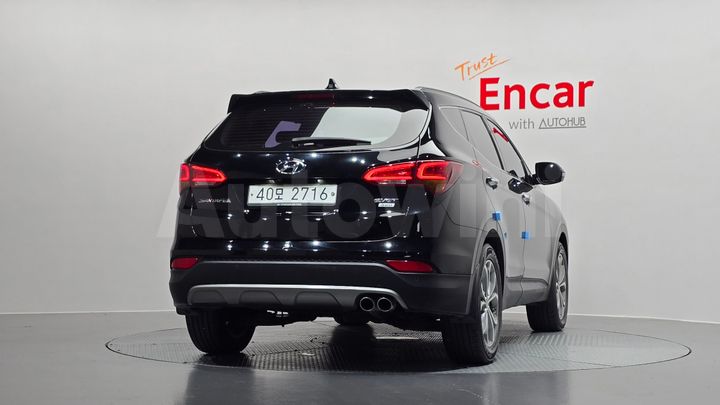 Hyundai SantaFe 2015 — 4