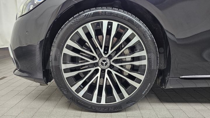 Mercedes Benz S Class 2021 — 5