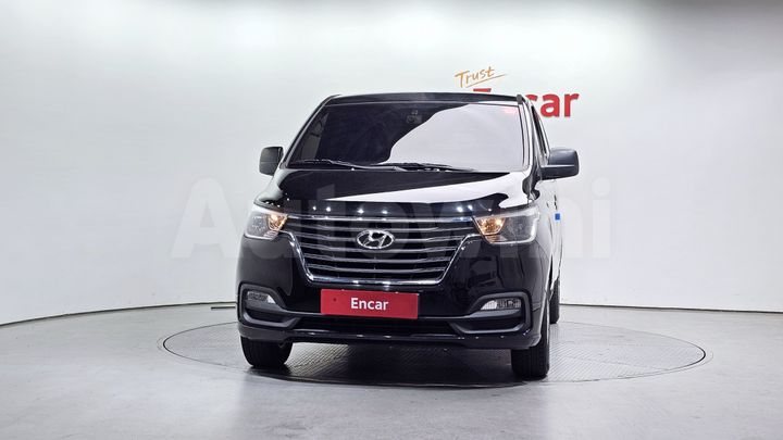 Hyundai Starex 2021 — 3