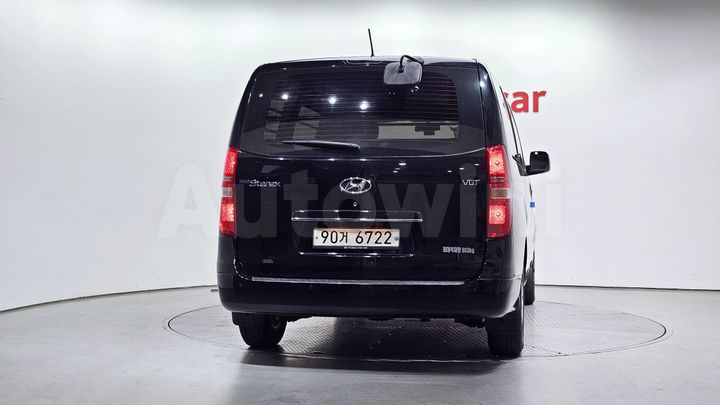 Hyundai Starex 2021 — 4