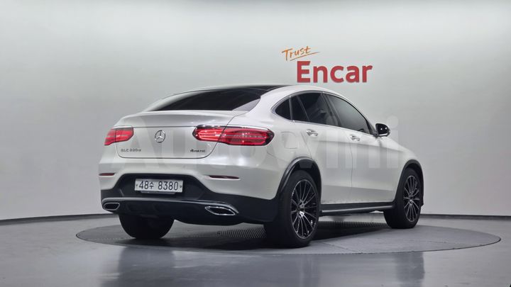 Mercedes Benz GLC Class 2017 — 2