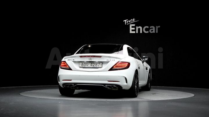 Mercedes Benz SLC Class 2017 — 4