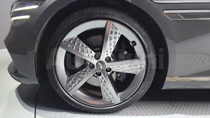 Genesis G80 2022 — 5