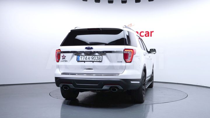 Ford Explorer 2018 — 4