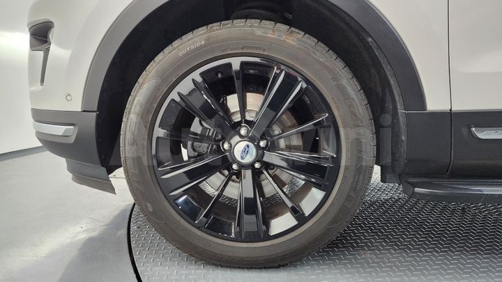 Ford Explorer 2018 — 5