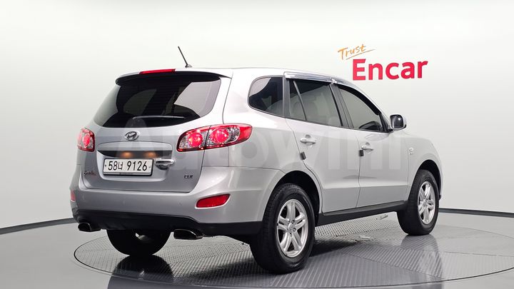 Hyundai SantaFe 2010 — 2