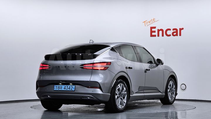 Genesis GV60 2022 — 2