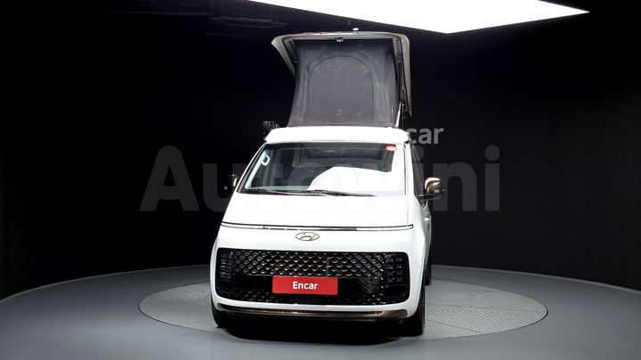 Hyundai Staria 2024 — 3