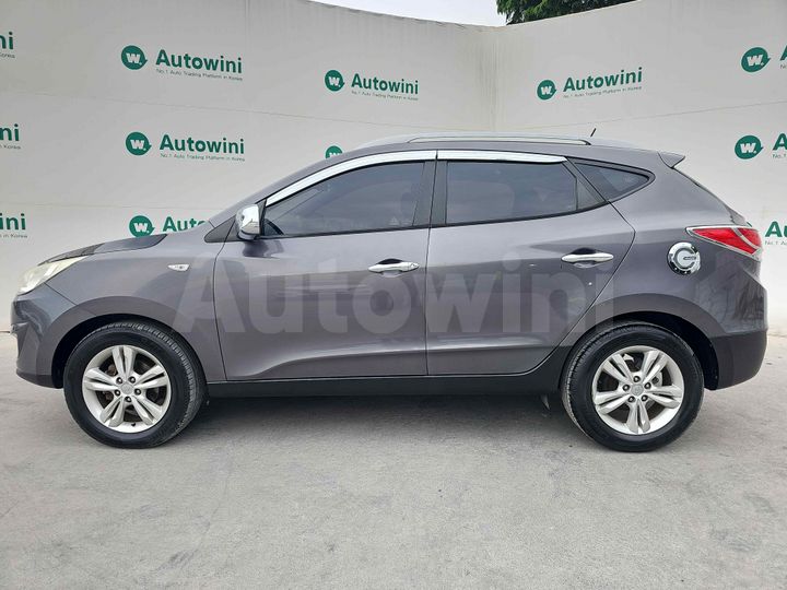 Hyundai Tucson 2010 — 2