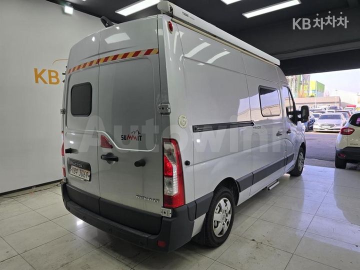 Renault Master 2020 — 4
