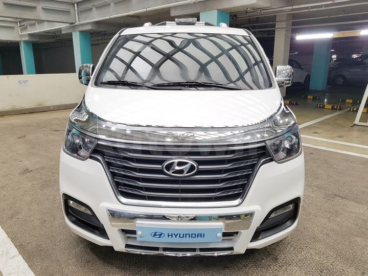 Hyundai Starex 2021 — 3