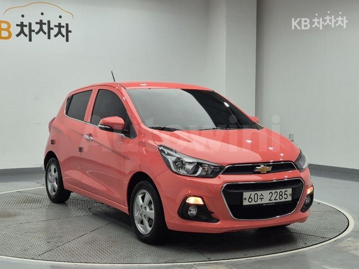 Chevrolet Spark 2018 KLYDC487DJC005786 — 4