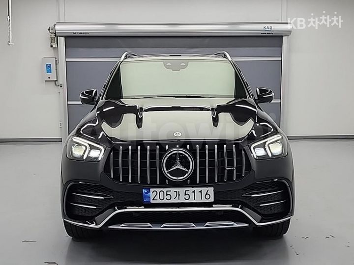 Mercedes Benz GLE Class 2023 — 2