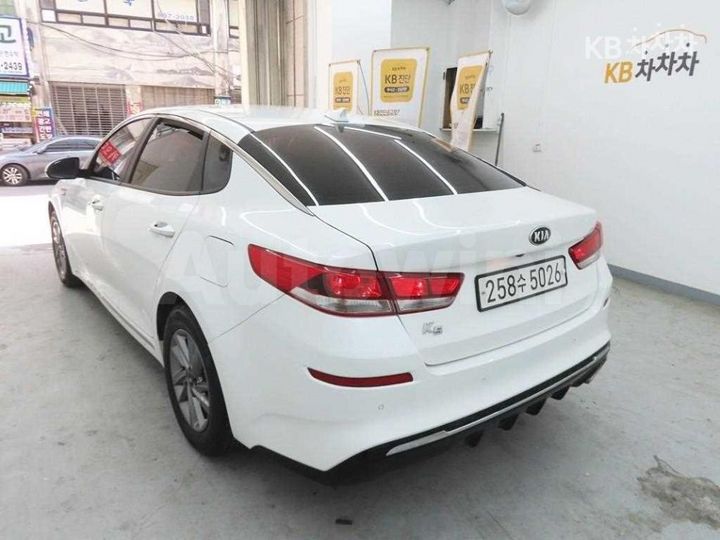 Kia K5 2020 — 4