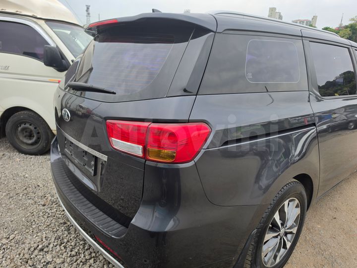 Kia Carnival 2017 — 5