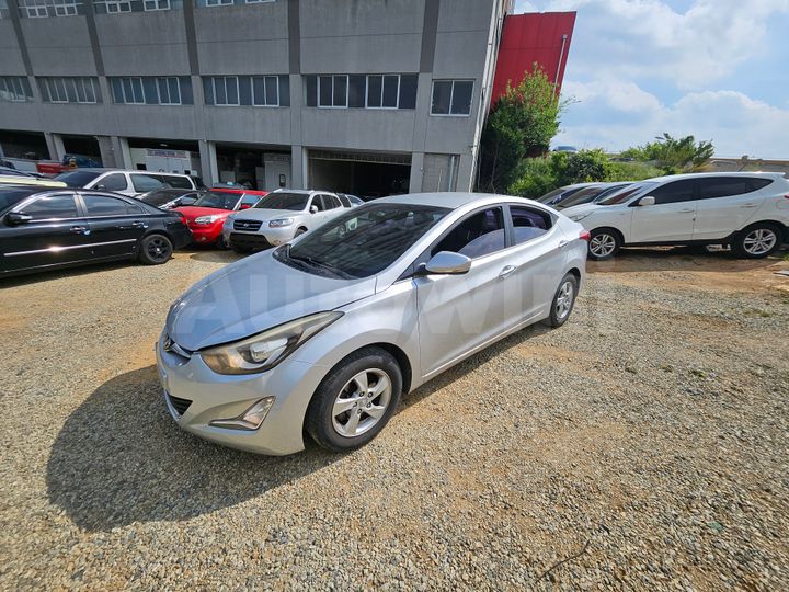 Hyundai Avante 2014 — 2