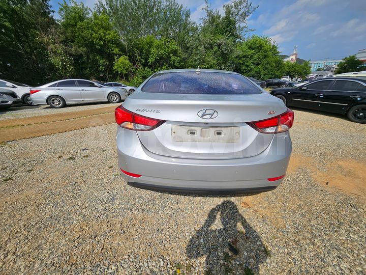 Hyundai Avante 2014 — 4