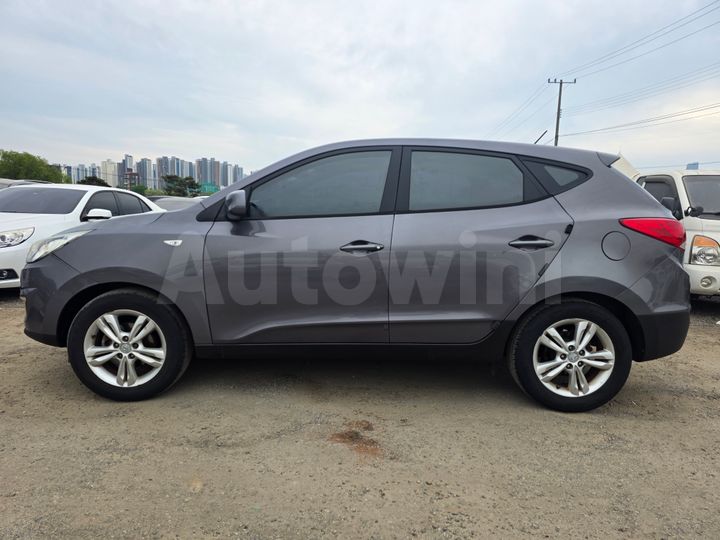 Hyundai Tucson 2011 — 2