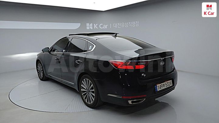 Kia K7 2019 — 2