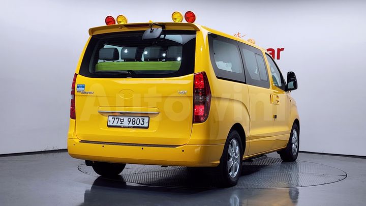 Hyundai Starex 2019 — 2