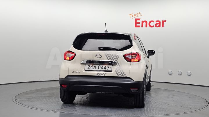 Renault QM3 2015 — 4