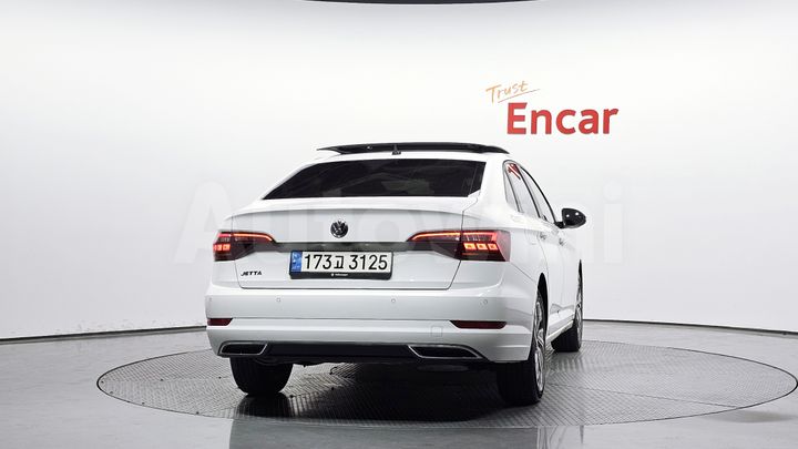Volkswagen Jetta 2020 — 4