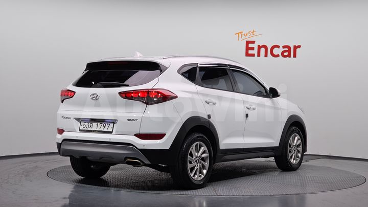 Hyundai Tucson 2017 — 2