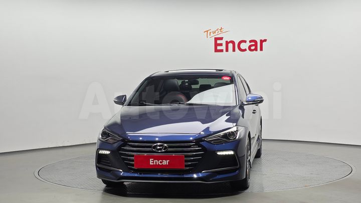 Hyundai Avante 2017 — 3