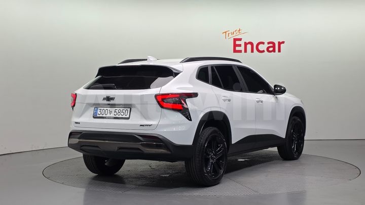 Chevrolet Trax 2024 — 2