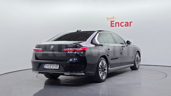 BMW 7 Series 2023 — 2