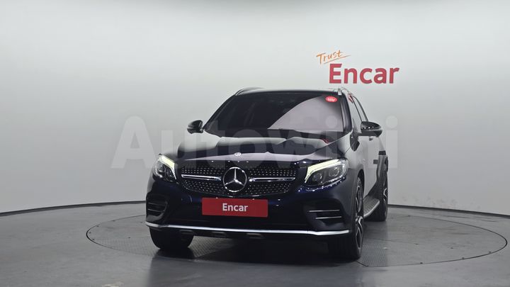 Mercedes Benz GLC Class 2018 — 3