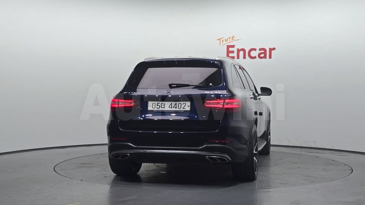 Mercedes Benz GLC Class 2018 — 4