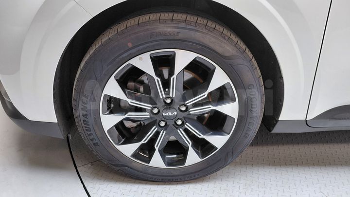 Kia Carnival 2023 — 5