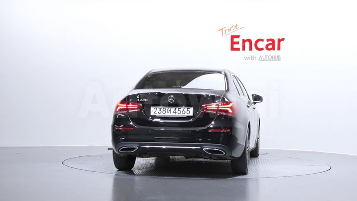Mercedes Benz A Class 2023 — 4