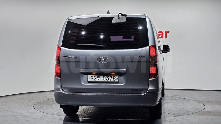 Hyundai Starex 2017 — 4