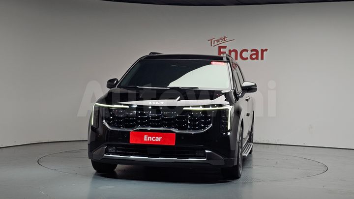 Kia Carnival 2025 — 2
