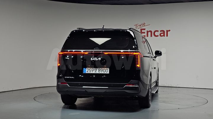 Kia Carnival 2025 — 3
