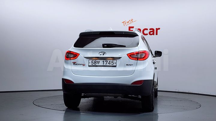 Hyundai Tucson 2015 — 4