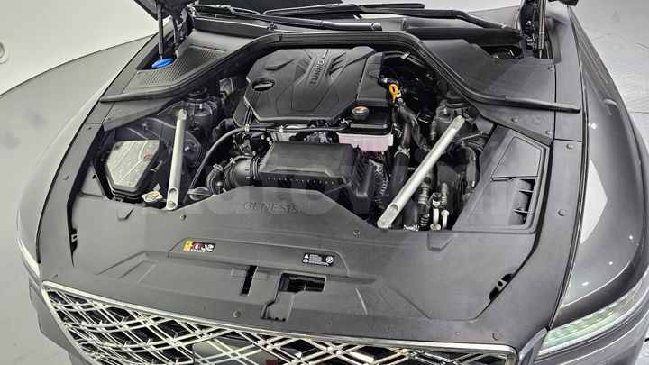 Genesis G80 2025 — 5