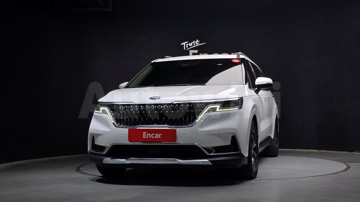 Kia Carnival 2021 — 3